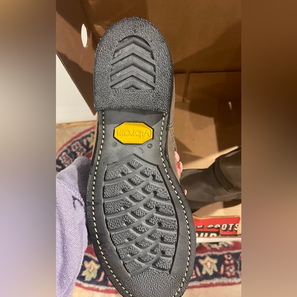 NWB Chippewa Boots - Picture 10 of 10